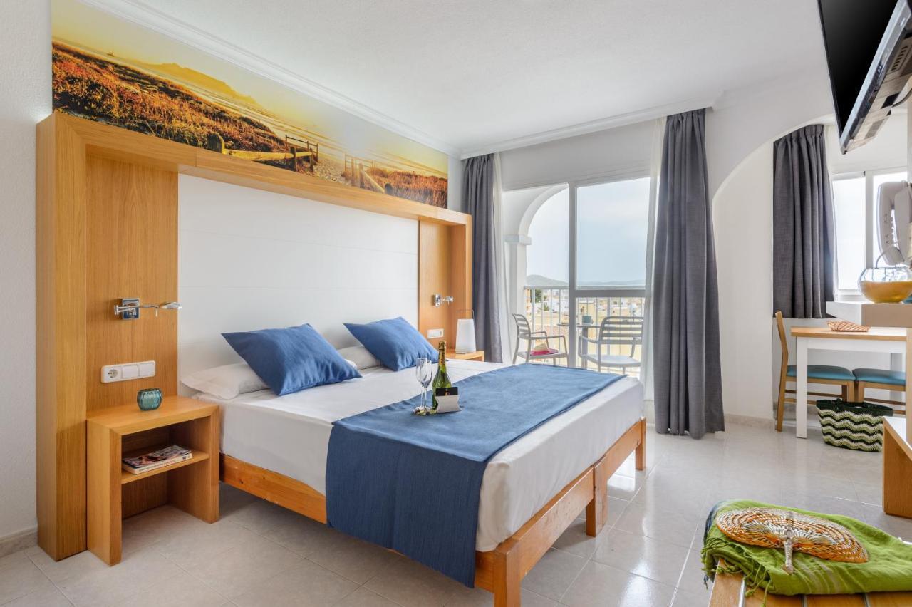 Hotel Apartamentos Vibra San Marino 샌안토니오 외부 사진